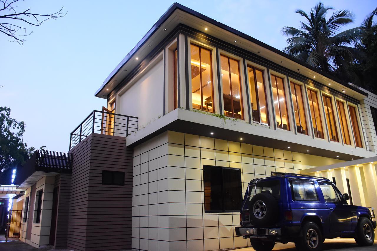 Bottomhill Palace Hotel Sylhet Ngoại thất bức ảnh