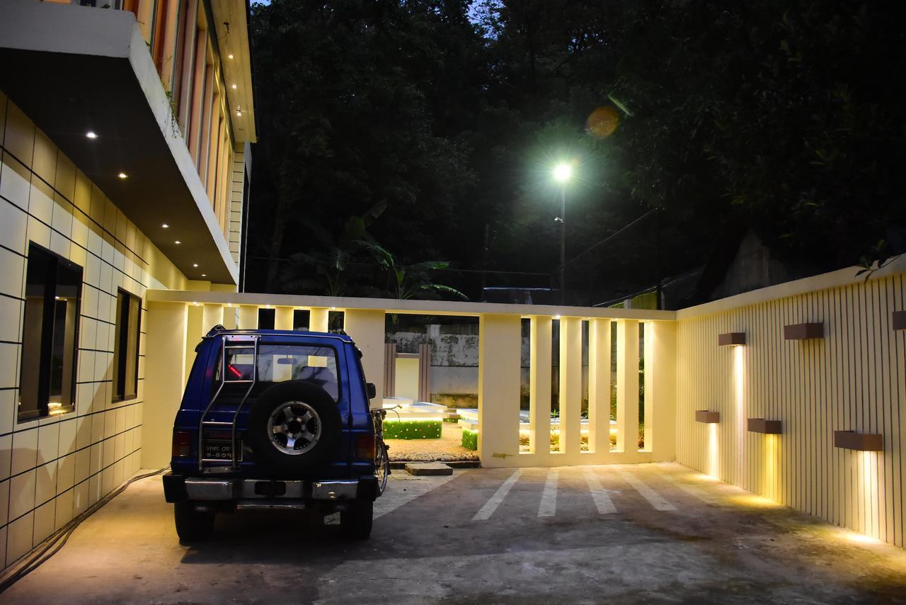 Bottomhill Palace Hotel Sylhet Ngoại thất bức ảnh