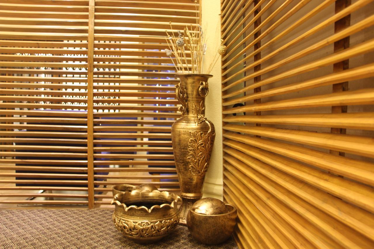 Bottomhill Palace Hotel Sylhet Ngoại thất bức ảnh