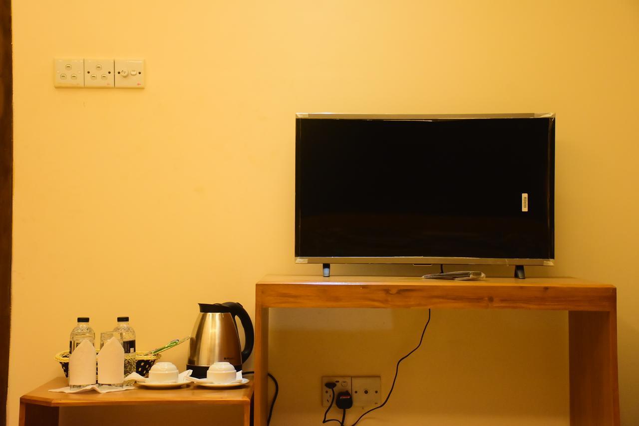 Bottomhill Palace Hotel Sylhet Ngoại thất bức ảnh